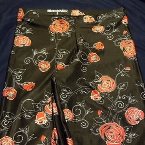 Red Rose Leggings